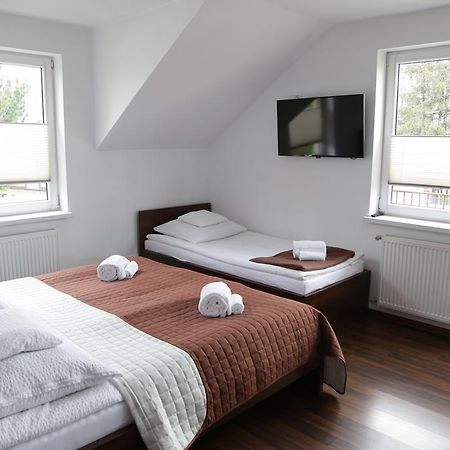 Noclegi Prestige Nowy Sacz Ngoại thất bức ảnh